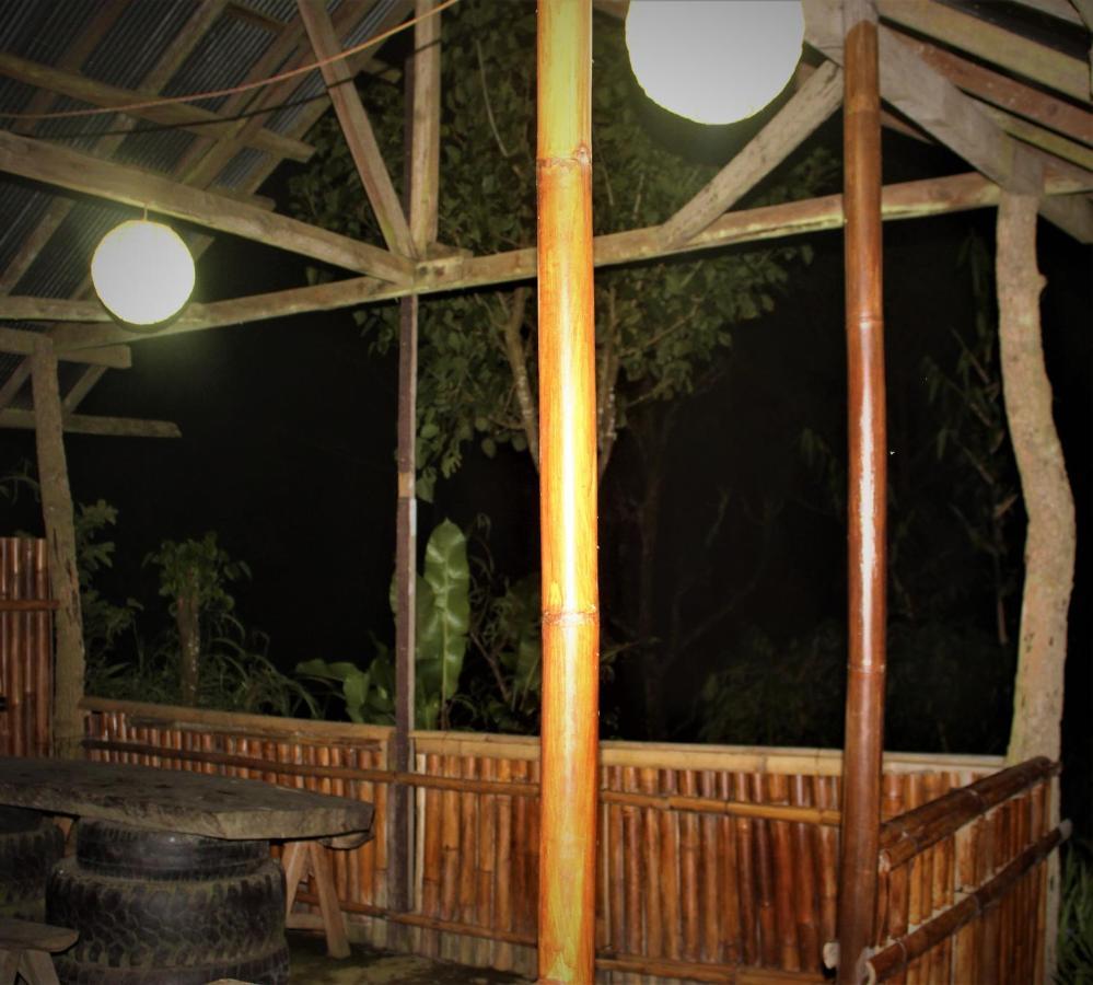 Hôtel Sunrise Camp à Kintamani Extérieur photo